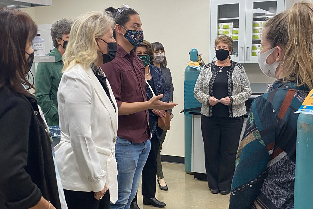 Leslie Buttorff visits the Pancea Life Sciences Cannabinoid Research Center