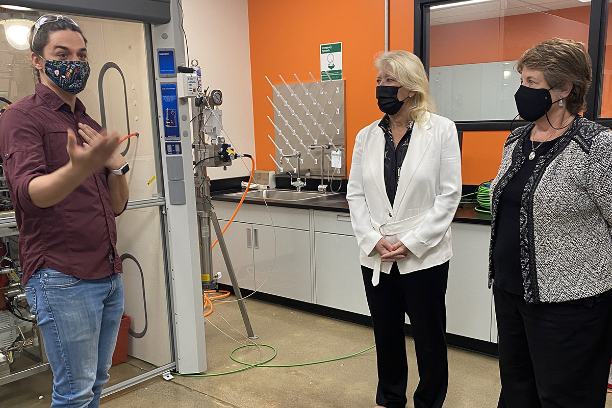 Leslie Buttorff visits the Pancea Life Sciences Cannabinoid Research Center